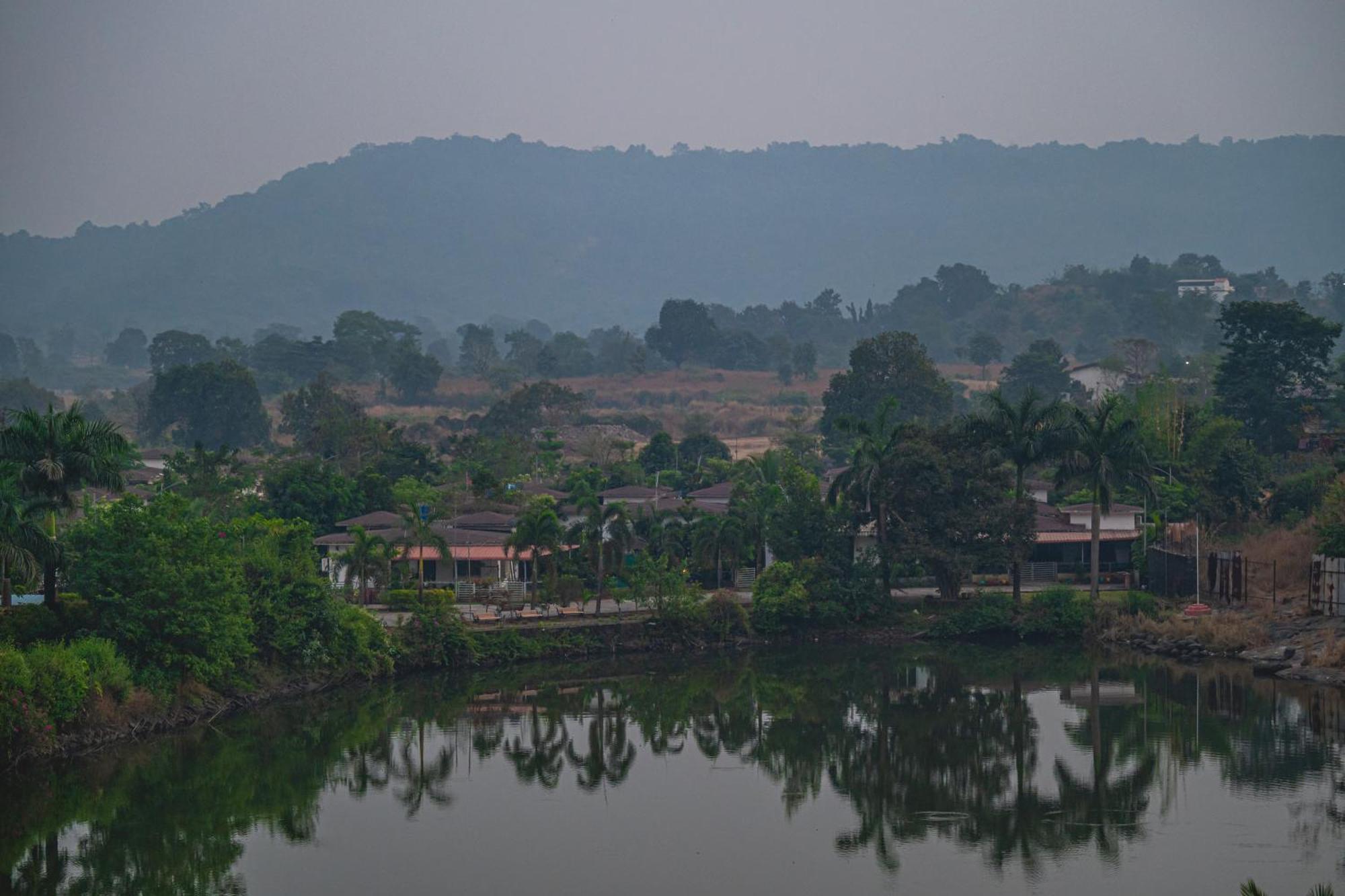 Lotus Leaf Pali (Raigad) Exterior foto