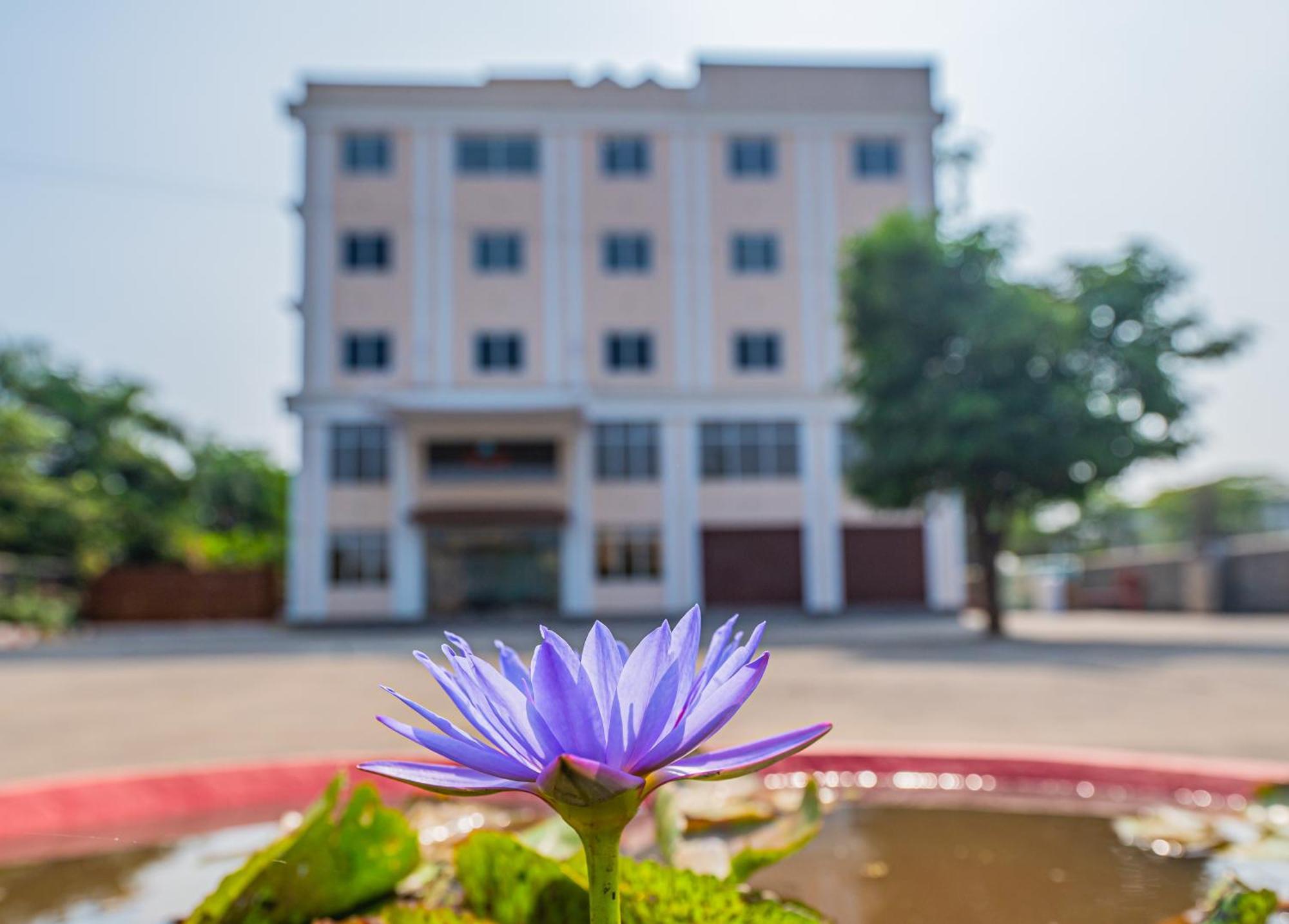 Lotus Leaf Pali (Raigad) Exterior foto